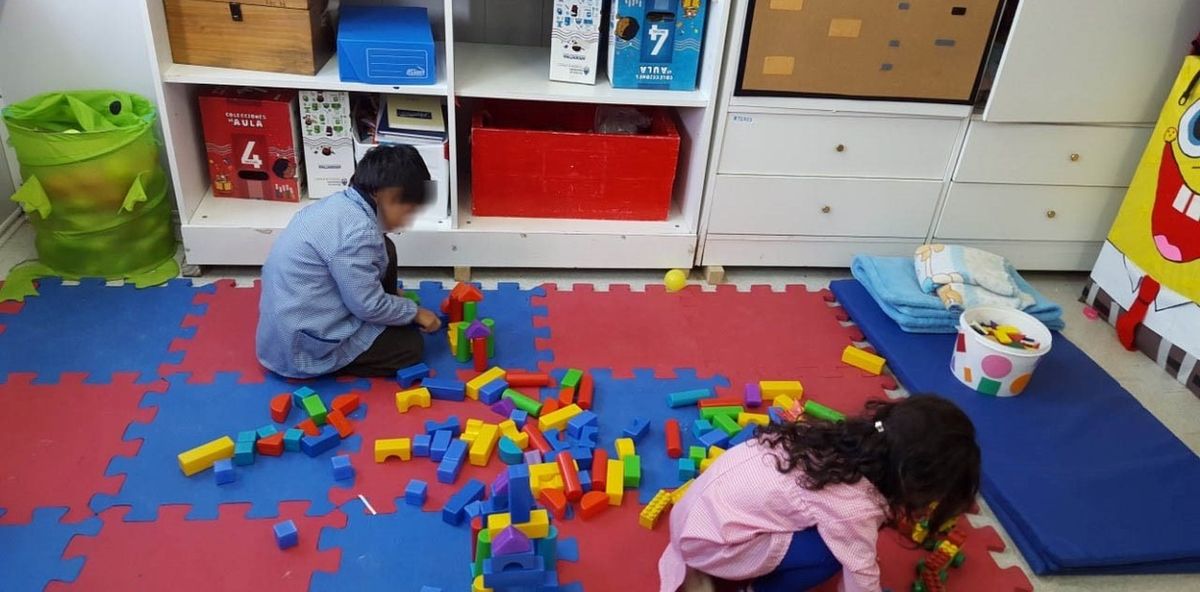 Ninos en una sala de nivel inicial en San Juan
