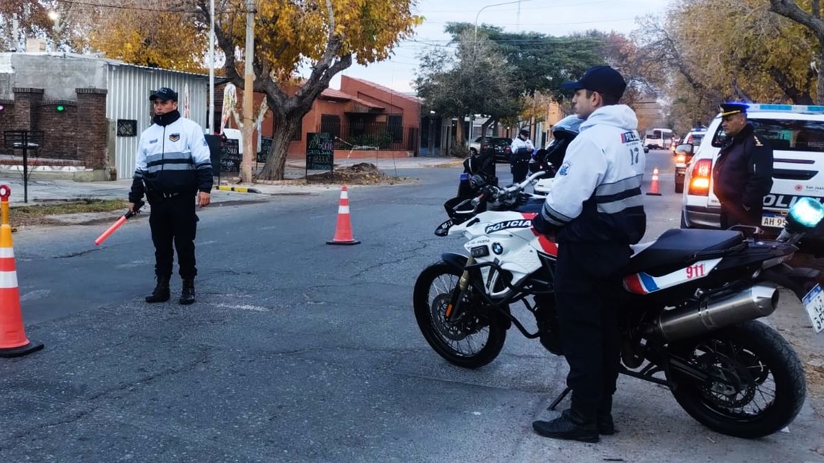 Operativo de control vial en San Juan