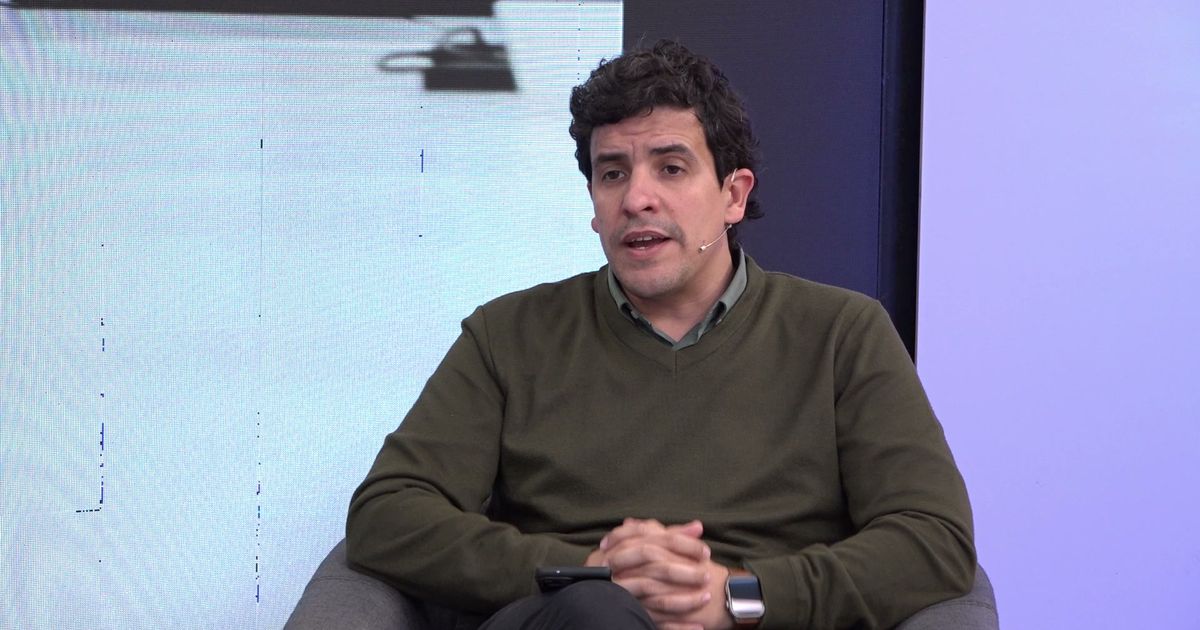 José María Ginestar durante una entrevista sobre el comité de crisis por el deshielo en San Juan
