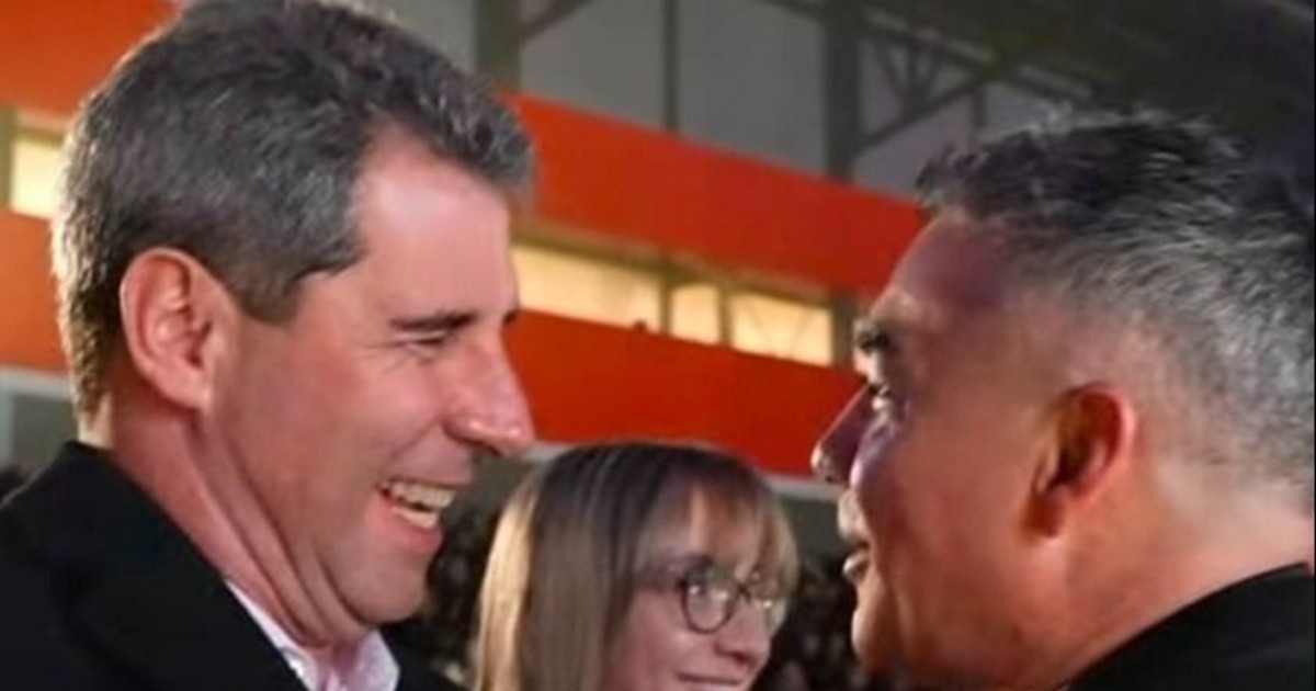Fabián Gramajo y Sergio Uñac en una imagen que generó lecturas políticas