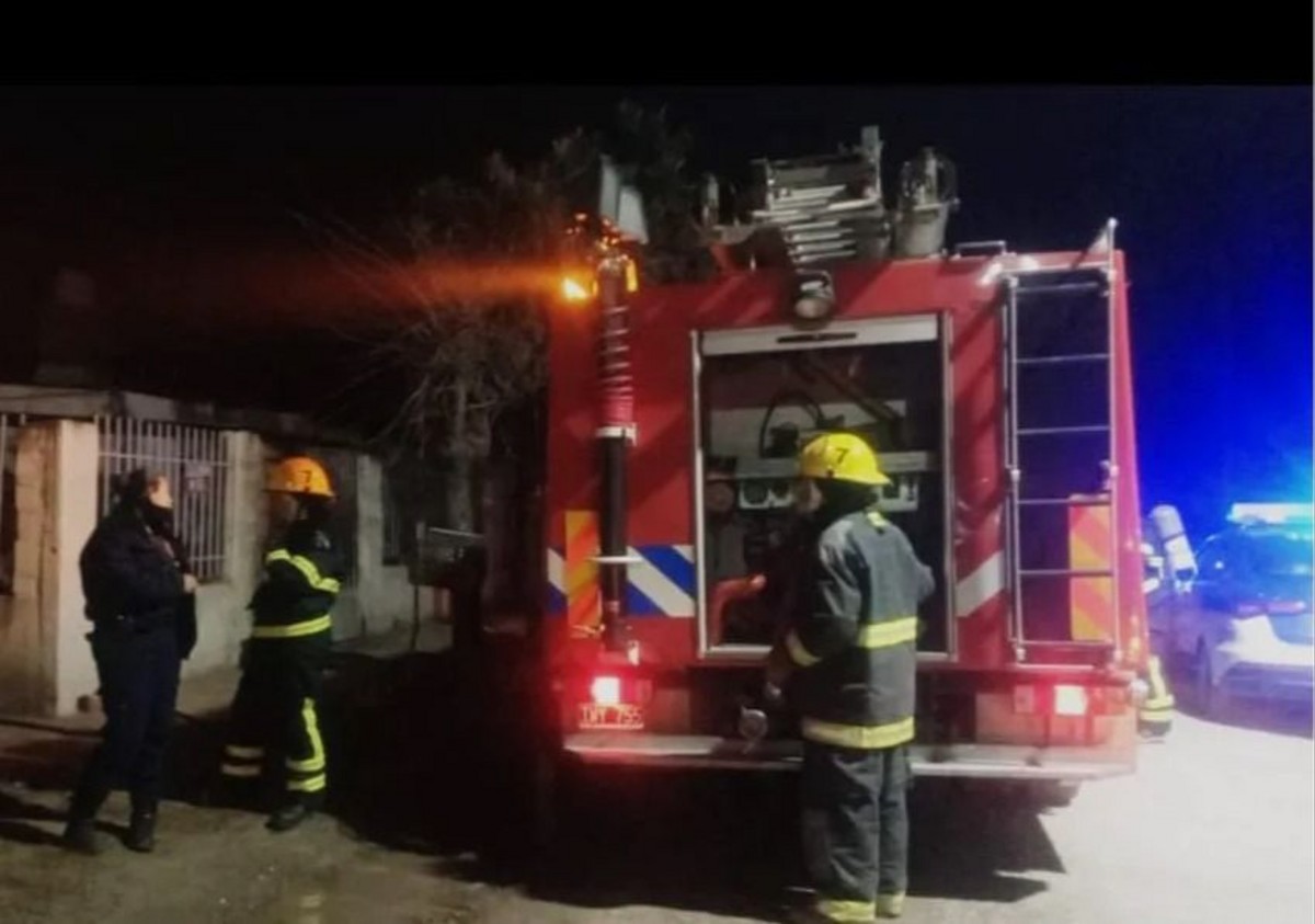 Vivienda de Rawson afectada por un principio de incendio originado por un cortocircuito