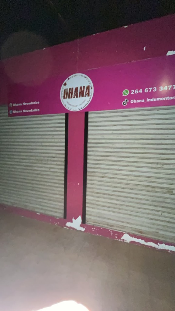 Frente del local Ohana en Avenida Benavídez