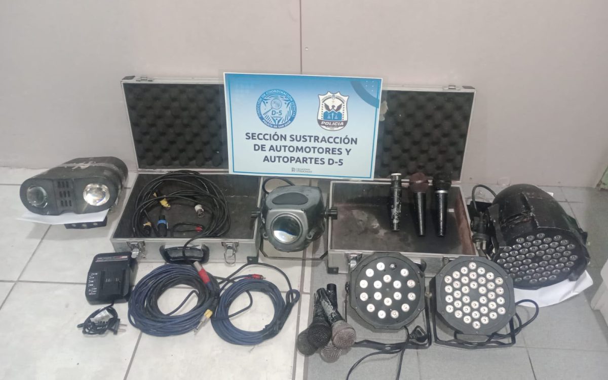 Equipos de sonido e iluminación secuestrados por la Sección Sustracción de Automotores y Autopartes D-5