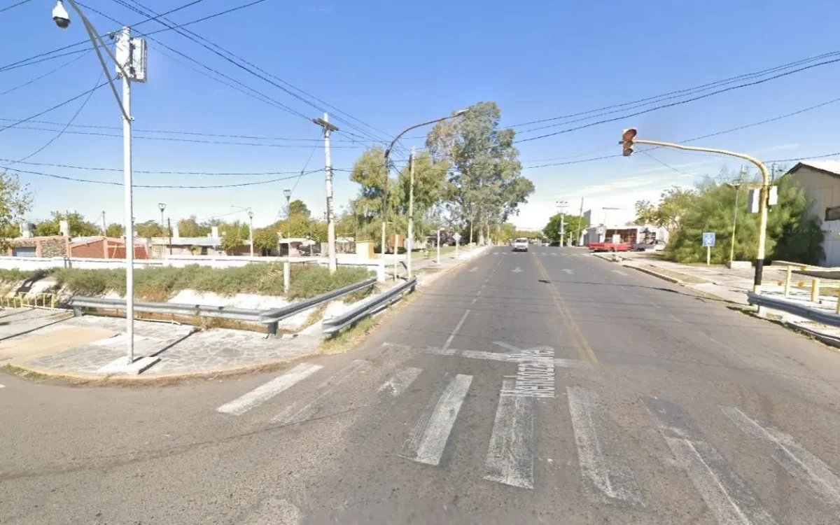 Sector del barrio Cabot donde investigan una pelea con disparos que dejo una mujer herida