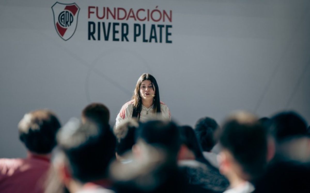 Presentacion de la capacitacion de River Plate y el Gobierno de San Juan para clubes locales