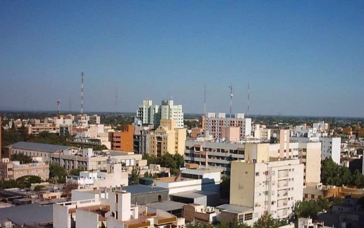 Panoramica de San Juan en una manana fria de agosto con cielo variable
