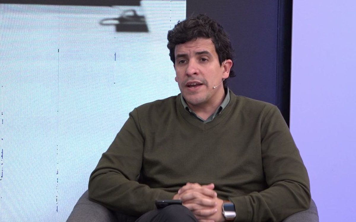 José María Ginestar durante una entrevista sobre el comité de crisis por el deshielo en San Juan