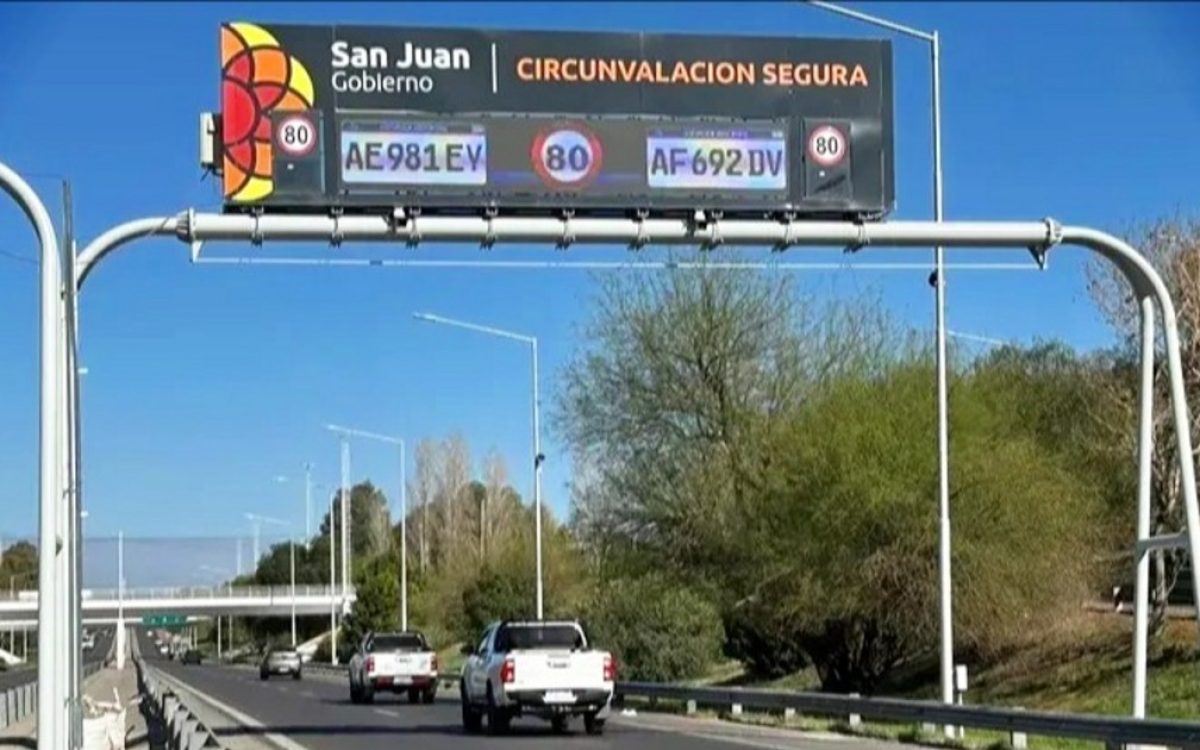 Primer desvio por la repavimentacion de Circunvalacion en San Juan