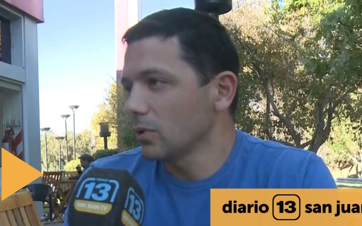 Luciano Cano durante una entrevista sobre la ordenanza de prevención del suicidio juvenil aprobada en Chimbas