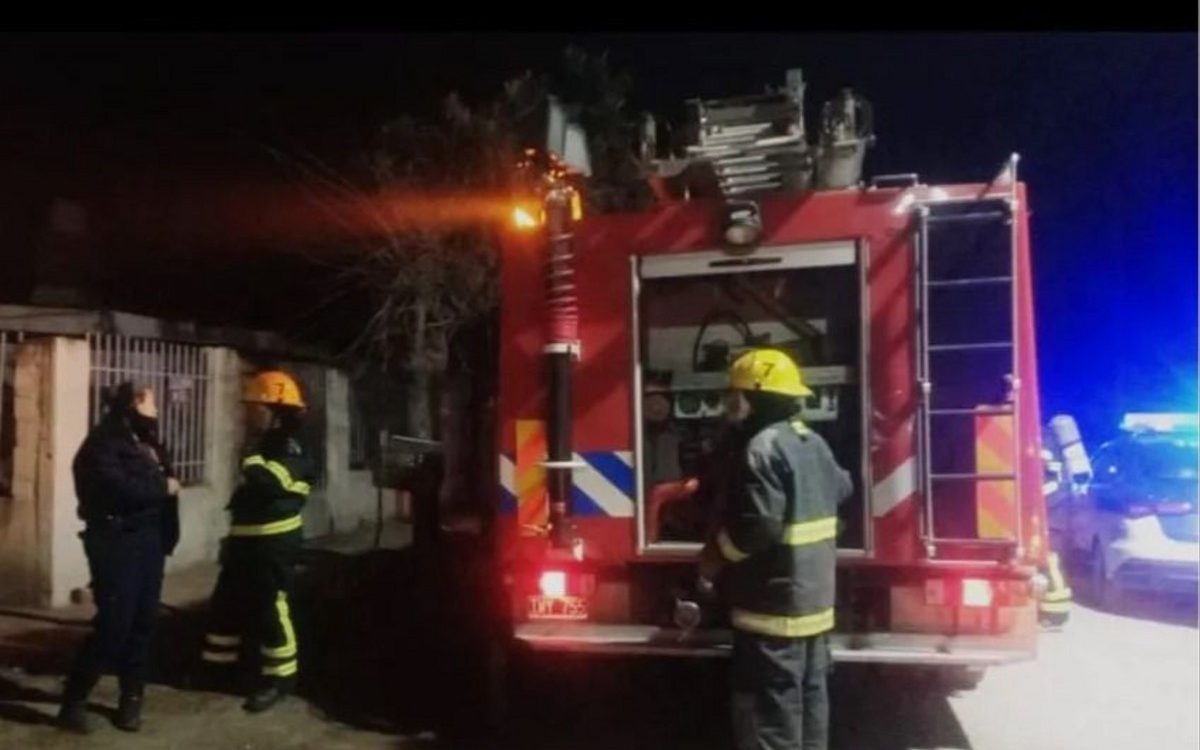 Vivienda de Rawson afectada por un principio de incendio originado por un cortocircuito