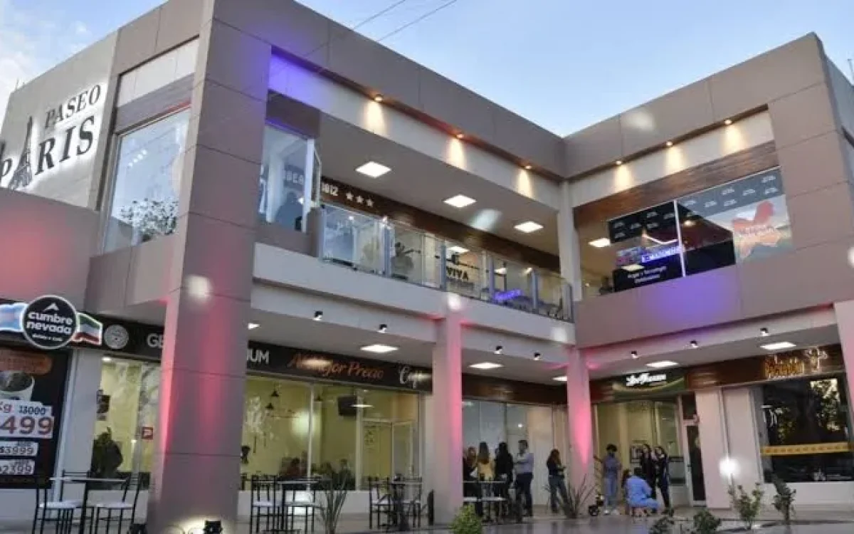 Comercio de Chimbas afectado por un robo millonario de celulares