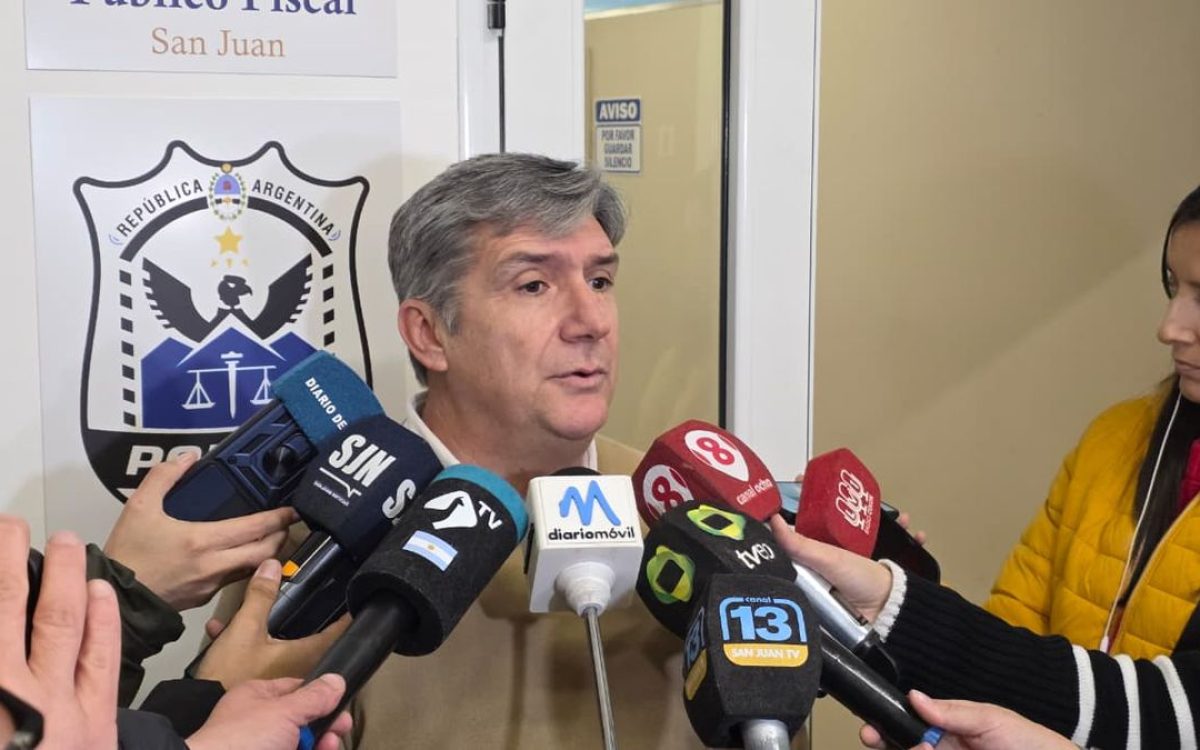 Operativo judicial por el ataque a balazos registrado en el barrio Los Toneles, en Chimbas