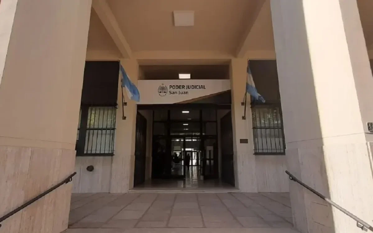 Audiencia judicial por el incendio intencional de un auto en Chimbas